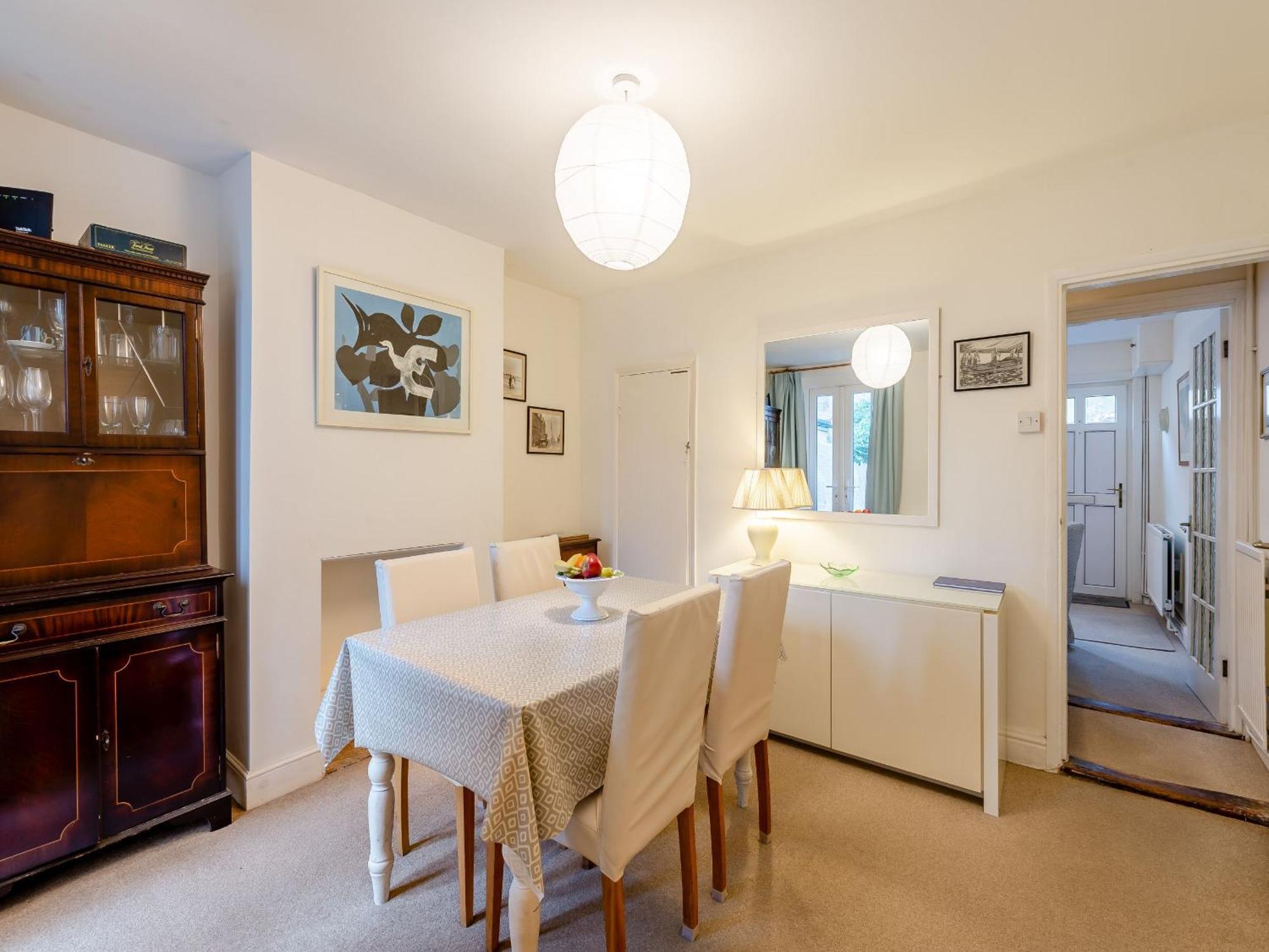 Wellspring Cottage Уитстейбъл Екстериор снимка